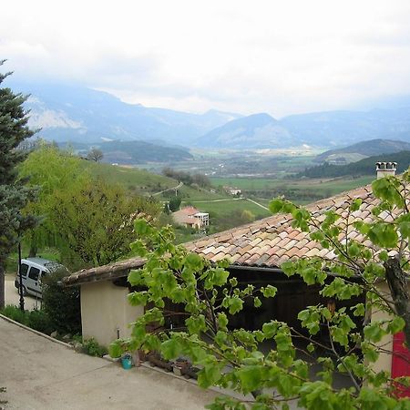 مبيت وإفطار Montmaur-en-Diois La Grange D'Agnes المظهر الخارجي الصورة