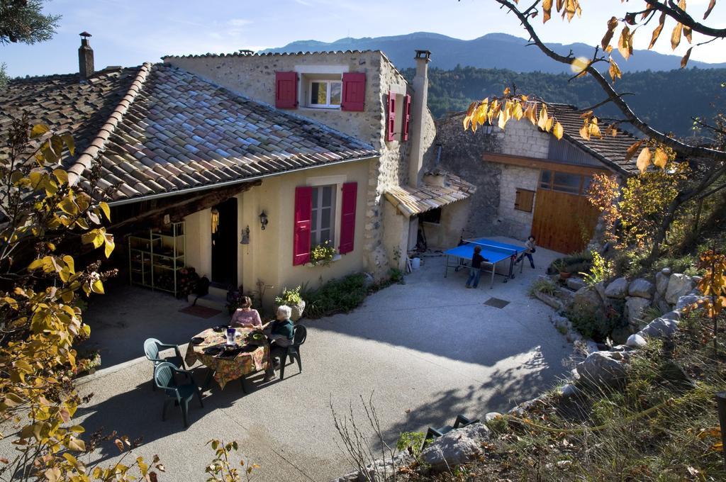 مبيت وإفطار Montmaur-en-Diois La Grange D'Agnes المظهر الخارجي الصورة